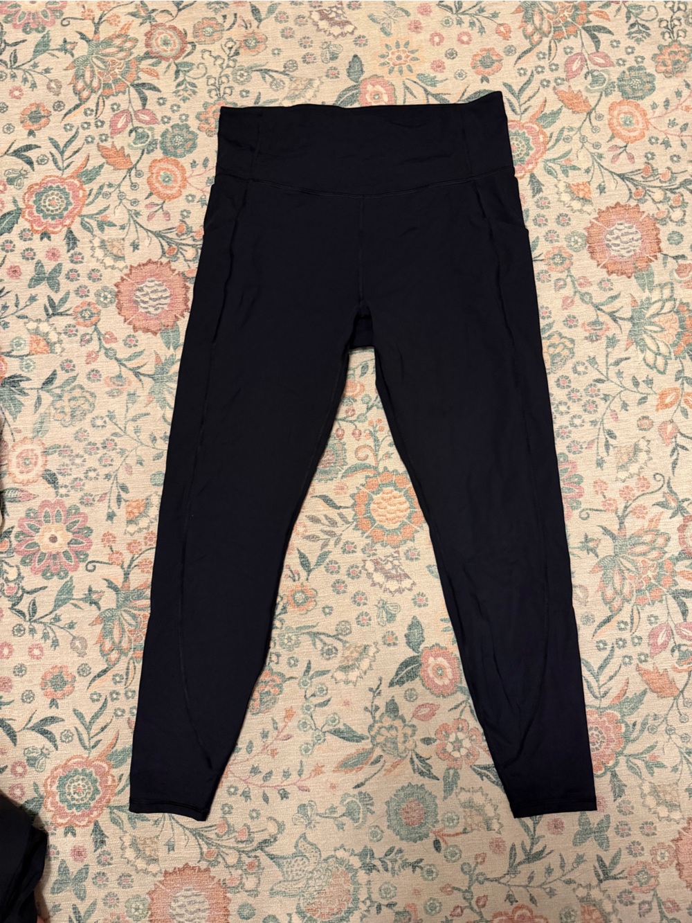 Greyson workout set - Picture 9 of 11